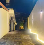 H M C Leisure Villa Devinuwara