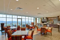 Home2 Suites by Hilton Dickson City Scranton - parking