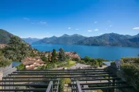 Penthouse-LakeView-AC-Private Garden