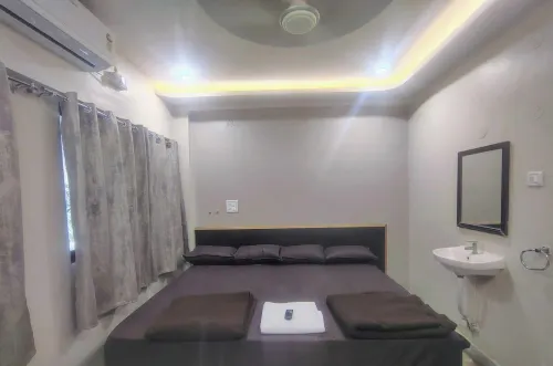 Shivsagar Tourist Stay Kunkeshwar - 2-Star