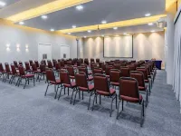 Mercure Fortaleza Meireles Hoteles cerca de Playa Mansa