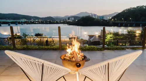 Chuncheon Rehouse Pension - Pensionat