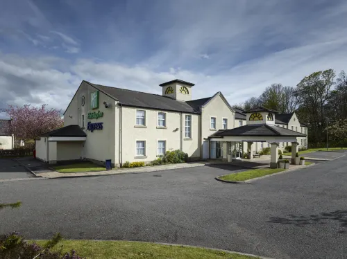 Holiday Inn Express GLENROTHES by IHG - Wifi