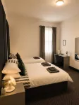 Double and Single Room with Private Bathroom - Апартаменты