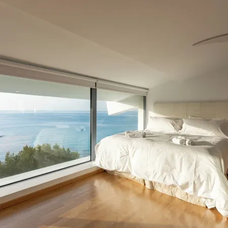 Icarus Luxury Beachfront Villa