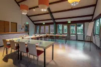 Stayokay Hostel Utrecht - Bunnik - 2-Star