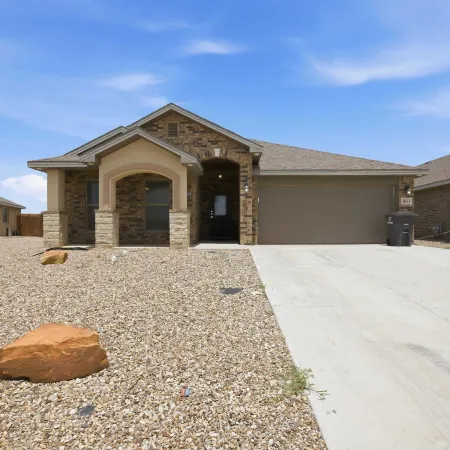 Corporate Housing - Midland TX - ACOMM