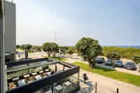 GuestReady-Luxury Beachfront Retreat - 3-Star