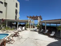 Hôtel Le Roy - Beach