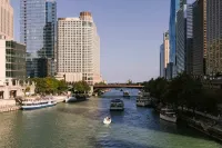 Kasa Lake Shore Chicago - Apartments
