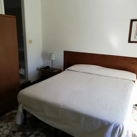 Hotel Caprice
