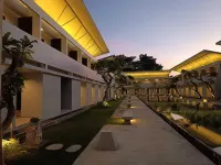 Kuta Living by Kamara - مسبح غير متناهي