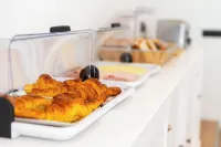 Hotel Distrito Oeste by Limehome - sarapan
