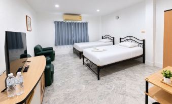 Luxury Hotel