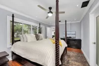Jungle by the Sea Luxury 5BR Villa - 2-Star