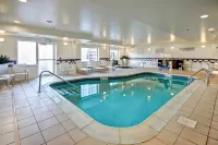 Fairfield Inn & Suites Saratoga Malta - Pool