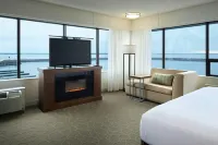 Delta Hotels Kingston Waterfront - 4-Star