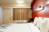 Red Roof Inn North Charleston Coliseum - Parkplatz