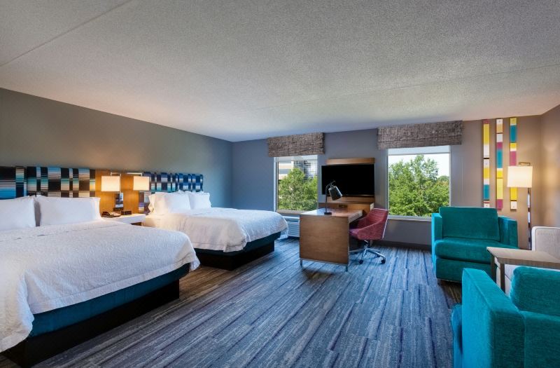 Hampton Inn & Suites Herndon-Reston