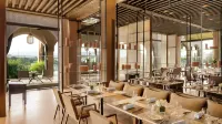 Hotel Sahrai - breakfast