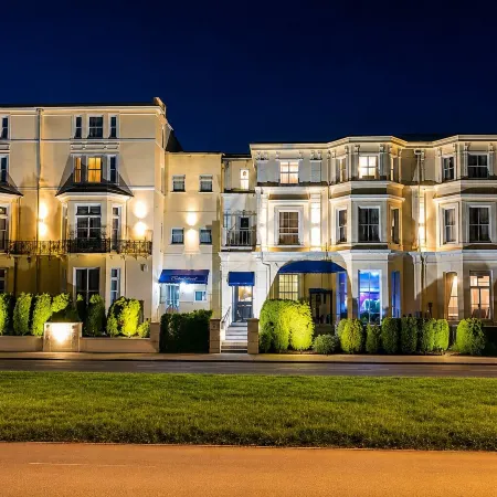 The Carlton Hotel