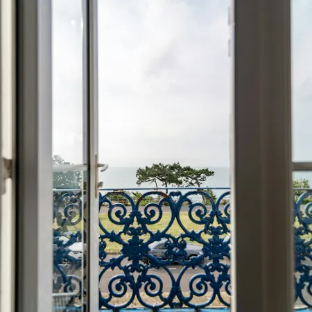 The Southcliff Hotel
