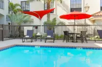 Hampton Inn by Hilton Santa Barbara/Goleta - Pools