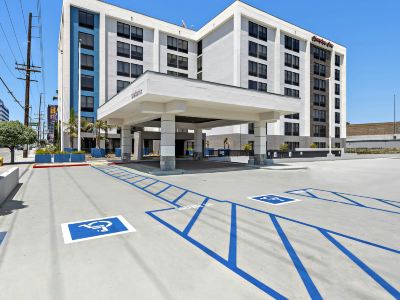 Hampton Inn by Hilton Los Angeles Airport