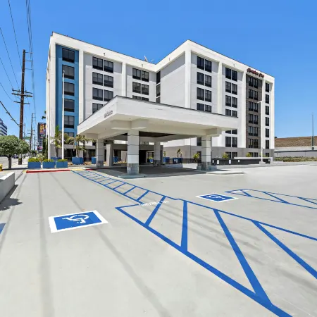Hampton Inn by Hilton Los Angeles Airport