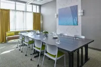 SpringHill Suites Detroit Dearborn - breakfast