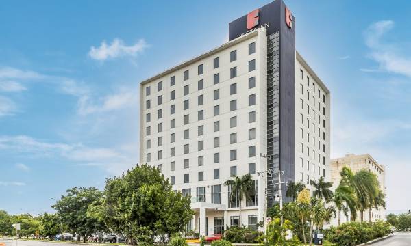 Fiesta Inn Merida