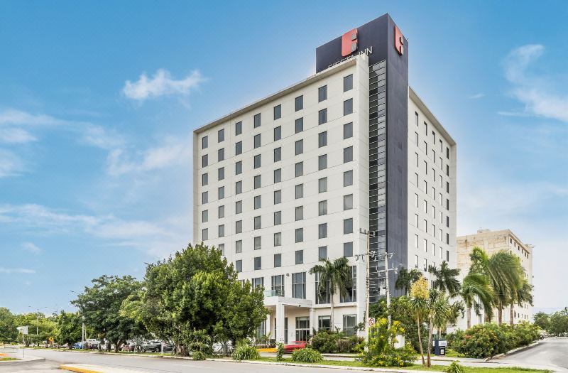 Fiesta Inn Merida