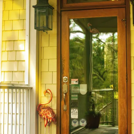Water's Edge Inn - Adults Only