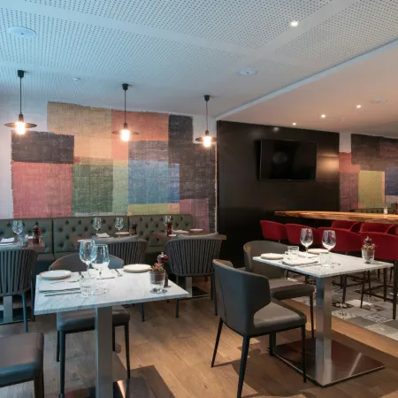 Soro Montevideo, Curio Collection by Hilton