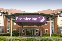 Premier Inn London Heathrow Airport (M4/J4) Hotel - parking