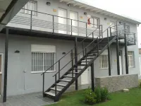 伊沙瓜拉斯託酒店 - 停車場