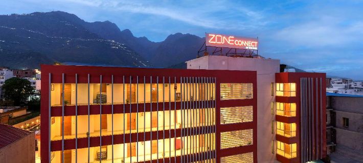 Zone Connect by the Park Katra Отели в г. Катра
