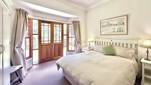 The Eyrie Guesthouse - Wifi