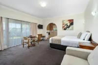 Heritage Motor Inn Corowa - parking