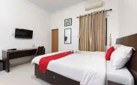 RedDoorz Near Gajah Mada Park Medan - Homestays