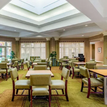 La Quinta Inn & Suites by Wyndham Fremont / Silicon Valley