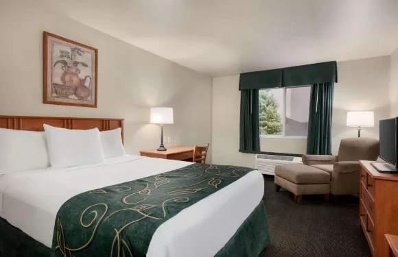 克林頓Valley West Court Travelodge by Wyndham酒店