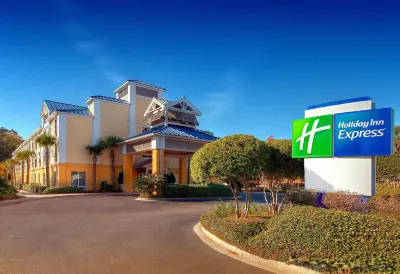 Holiday Inn Express Charleston US Hwy 17 & I-526