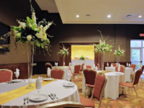 Tryp by Wyndham Savannah Downtown/Historic District Hotels in Savannah