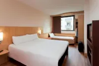 Ibis Barcelona Santa Coloma Hotels in Santa Coloma de Gramenet