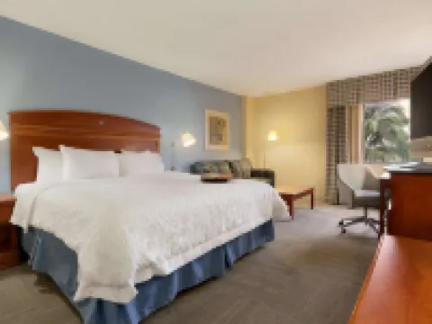 ハンプトン  イン マイアミ エアポート ウエスト ドラールのホテル