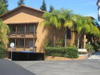 Hotel Zico, BW Signature Collection Hotels near T-Mobile