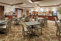 Holiday Inn Express & Suites Evanston Hotels in Evanston