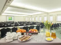 ibis Styles Warszawa West Hôtels à : Pruszkow