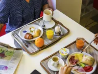 Ibis Lausanne Centre - breakfast